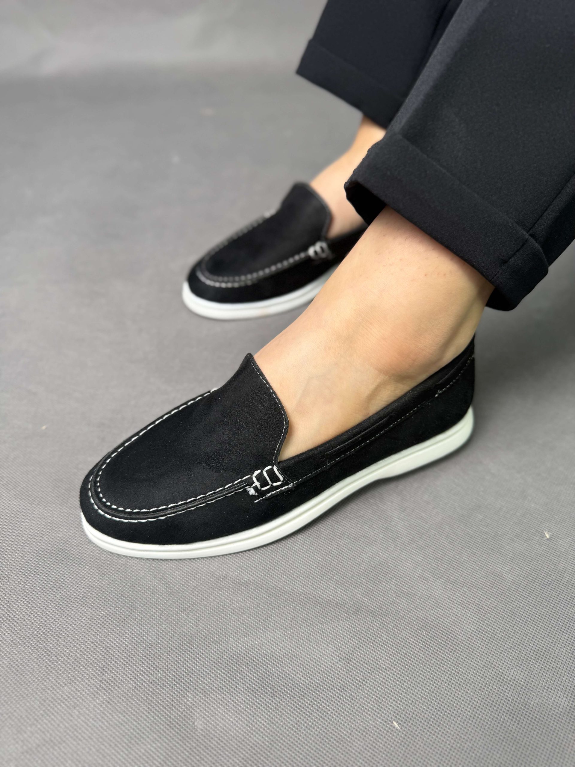 کالج درباری زنانه کد ۱۱۴۱۳ - تصویر 2